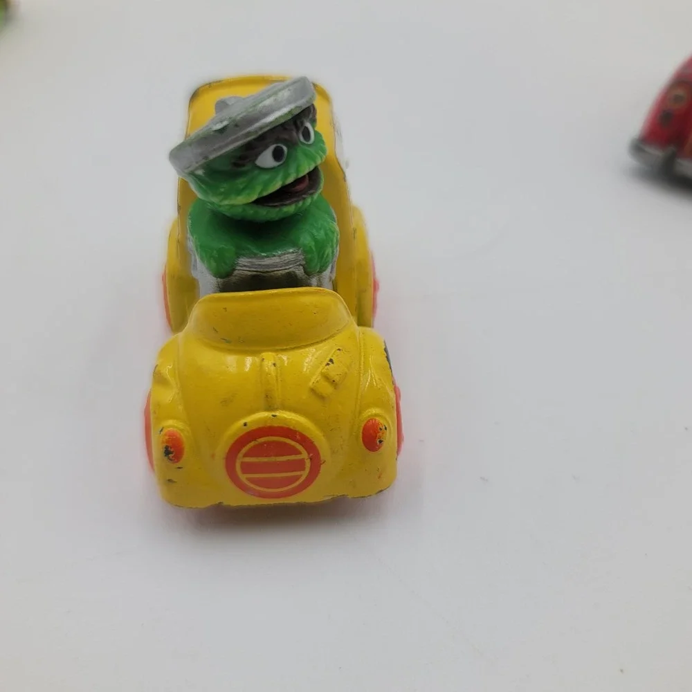 Vintage Sesame Street Playskool Diecast Cars Bert Oscar Ernie 1981 1983 Lot of 3